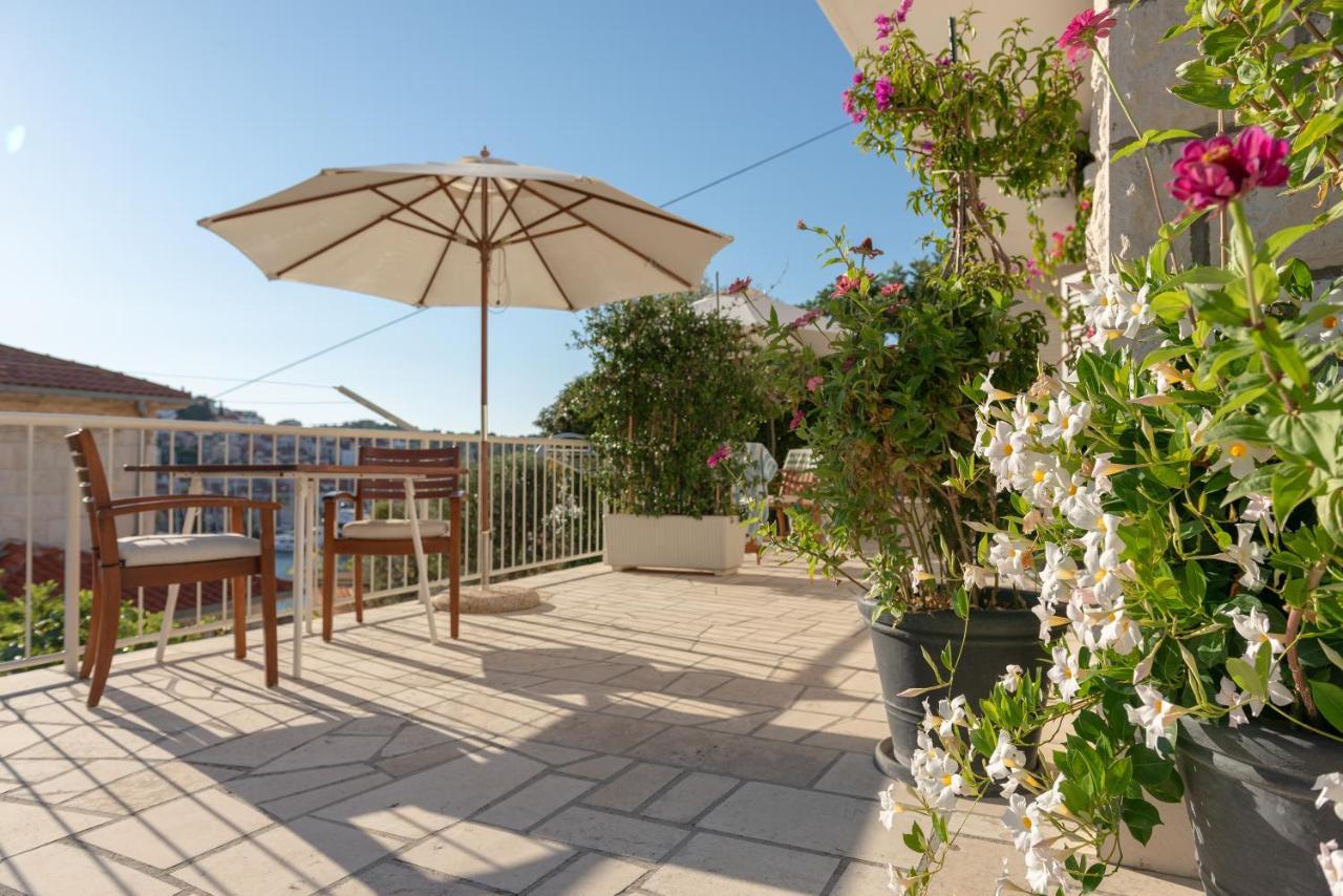 Apartments Olive Tree Hvar Town Exterior foto