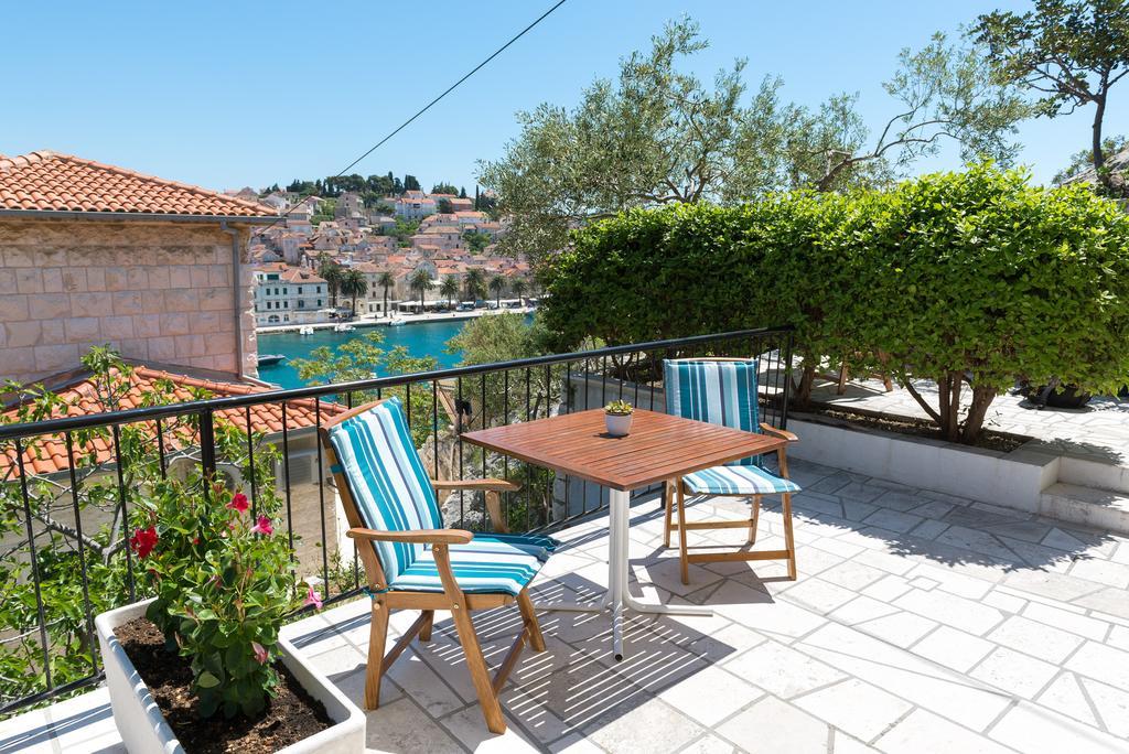 Apartments Olive Tree Hvar Town Exterior foto